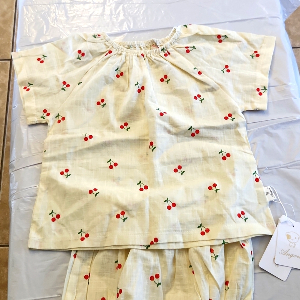 Angou 2 pc girls outfit